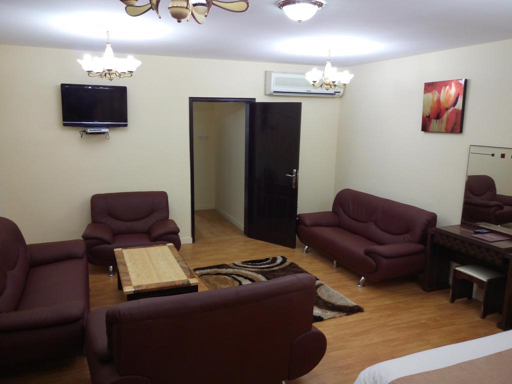 Tiger Home Hotel Apartments Maskat Zewnętrze zdjęcie